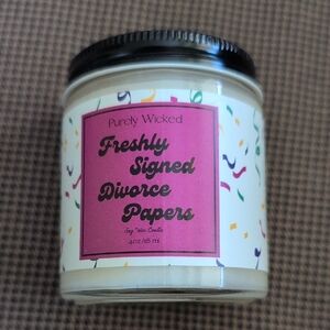 NWT Freshly Signed Divorce Papers Candle - White